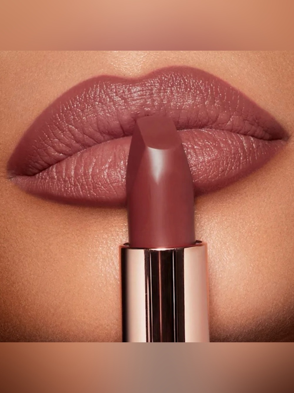 CHARLOTTE TILBURY Pillow Talk Medium Matte Revolution Lipstick - Picture 2 of 7